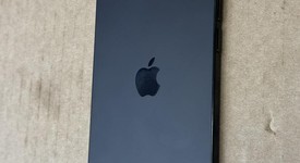 Mint
													Apple iPhone Air - Unlocked, Space Black, 256 GB, A3260, photo 4 of 5