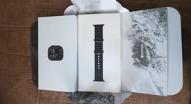 Mint
													Apple Watch Ultra 2 49mm - Unlocked Non-US, Black, A2987, photo 5 of 7
