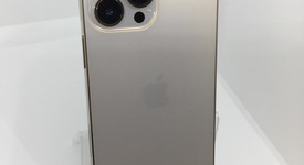 Good
													Apple iPhone 13 Pro Max - AT&T, Gold, 256 GB, A2484, photo 3 of 7