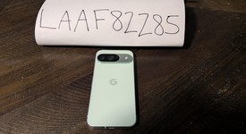 Mint
													Google Pixel 9 - Unlocked, Wintergreen, 128 GB, 12 GB, G2YBB, photo 5 of 10