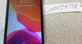 Good
													Apple iPhone SE 1st Gen 2016 - AT&T, Grey, 32 GB, A1662, photo 2 of 7