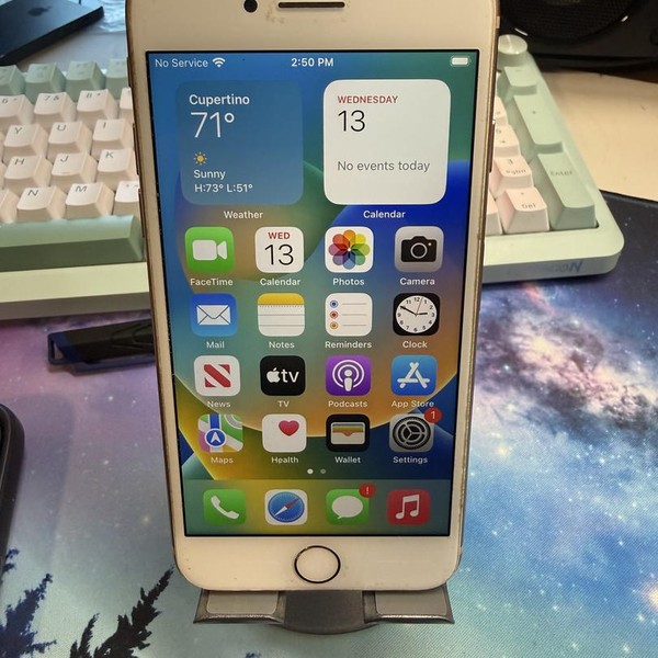 Apple iPhone 8 - Unlocked, 64 GB, Gold, A1863