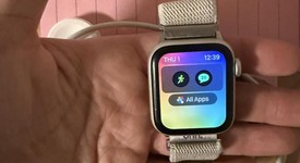 Good
													Apple Watch SE 2nd Gen 40mm - Starlight, A2722 - GPS, Aluminum, photo 2 of 8