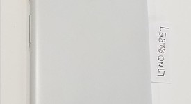 Good
													Google Pixel 2 XL - Unlocked, Black & White, 64 GB, Google Edition, photo 3 of 3