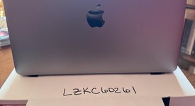 Good
													MacBook Pro 2020 - 13" - I5, Silver, 512 GB, 16 GB, photo 6 of 6