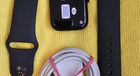 Good
													Apple Watch SE 2nd Gen 40mm - Midnight, A2722 - GPS, Aluminum, photo 5 of 15