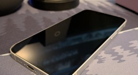 Mint
													Apple iPhone 16e - Unlocked, White, 128 GB, A3212, photo 5 of 14