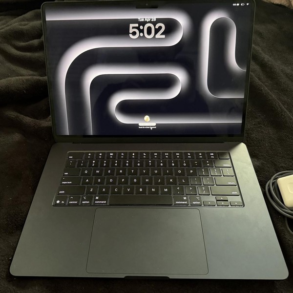 MacBook Air 2025 (M4) - 15 inch - 256 GB, Midnight, 16 GB, Apple M4