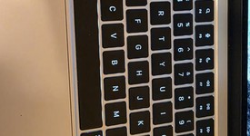 Good
													MacBook Air 2022 - 13" - Apple M2, Starlight, 256 GB, 16 GB, photo 4 of 9