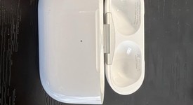 Used
													Apple AirPods Pro 2 - USB-C, photo 3 of 27