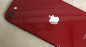 Fair
													Apple iPhone SE 3rd Gen 2022 - Unlocked, Red, 64 GB, A2595, photo 4 of 10