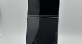 Good
													Samsung Galaxy Z Flip5 - Unlocked, Gray, 256 GB, 8 GB, SM-F731U1, photo 2 of 5