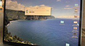 Good
													MacBook Pro 2016 (With Touch Bar) - 15" - Silver, 1 TB, 16 GB, photo 1 of 9