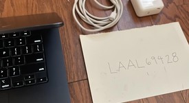 Good
													MacBook Air 2023 (M2) - 15" - Apple M2, Midnight, 256 GB, 8 GB, photo 4 of 12