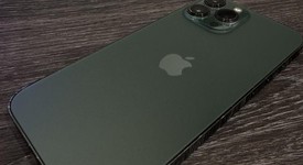 Good
													Apple iPhone 13 Pro Max - Unlocked, Green, 128 GB, A2484, photo 2 of 10