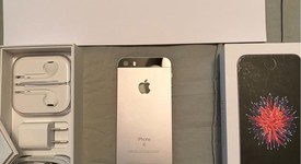 Good
													Apple iPhone SE 1st Gen 2016 - Unlocked, Grey, 128 GB, A1662, photo 4 of 11