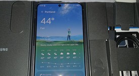 Mint
													Samsung Galaxy S25 FE - AT&T, Black, 128 GB, SM-S731U, photo 1 of 10