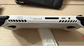 Mint
													Asus ROG Ally 7" - Z1 Extreme, White, 512 GB, 16 GB, Ryzen Z1 Extreme, photo 2 of 15
