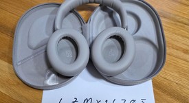 Used
													Bose QuietComfort Ultra Headphones - Sandstone, photo 5 of 7