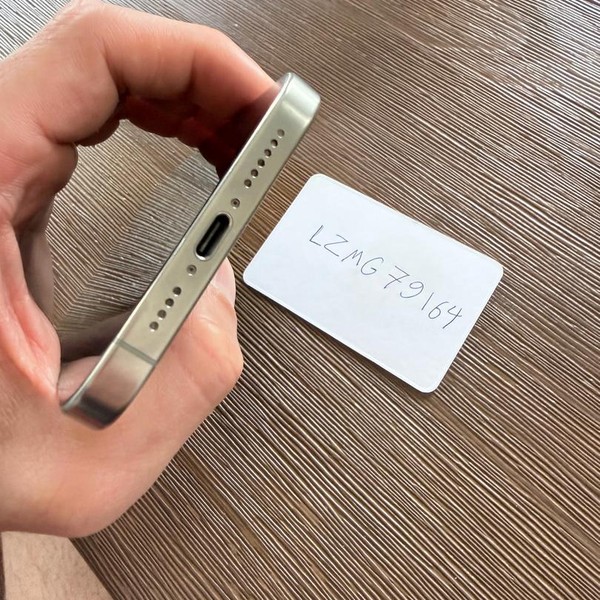 Apple iPhone 15 Pro Max - Unlocked, 256 GB, Natural, A2849