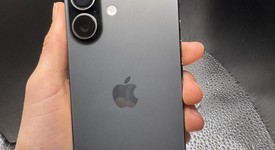 Mint
													Apple iPhone 17 - AT&T, Black, 256 GB, A3258, photo 3 of 9