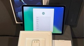 Mint
													Apple iPad Air 5th Gen - Wi-Fi, Blue, 256 GB, A2588, photo 3 of 13