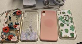 Mint
													Apple iPhone Xs - Verizon, Gold, 64 GB, A1920, photo 4 of 12