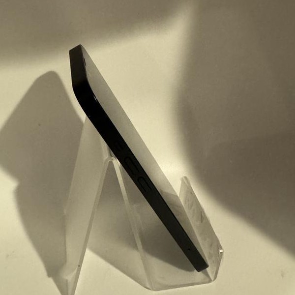 Apple iPhone 15 - Unlocked, 256 GB, Black, A2846