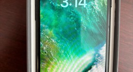 Mint
													Apple iPhone 8 - Verizon, Gray, 128 GB, A1863, photo 4 of 9
