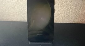 Good
													Samsung Galaxy S23 - Unlocked Non-US, Green, 256 GB, 8 GB, SM-S911B/DS, photo 2 of 4