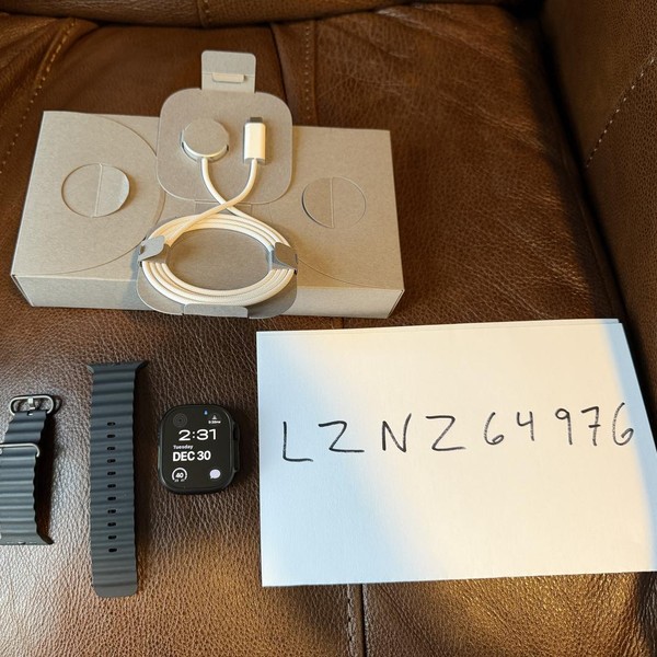 Apple Watch Ultra 3 49mm - Unlocked, Black, A3281