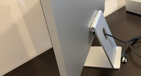 Mint
													Apple Studio Display 2022 - Standard Glass, Tilt Adjustable Stand, photo 5 of 8