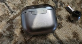 Used
													Samsung Galaxy Buds3 Pro - Silver, photo 5 of 10