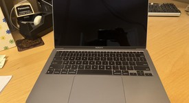 Good
													MacBook Air 2020 - 13" - Apple M1, Gray, 256 GB, 8 GB, photo 5 of 17