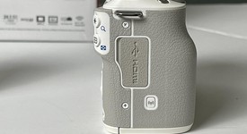 Mint
													Canon EOS M50, photo 4 of 12