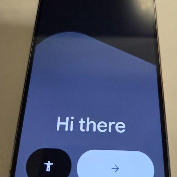 Google Pixel 10 Pro - Unlocked, 256 GB, Moonstone, G4QUR
