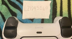 Good
													DualSense Wireless Controller - White, photo 5 of 7