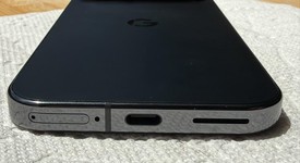 Good
													Google Pixel 9 Pro - T-Mobile, Obsidian, 256 GB, 16 GB, GR83Y, photo 5 of 8