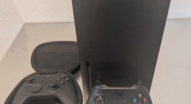 Mint
													Xbox Series X (2020) - Black, 1 TB, standard, photo 5 of 7