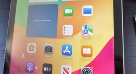 Good
													Apple iPad 6th Gen - Unlocked, Silver, 32 GB, A1954, photo 2 of 10