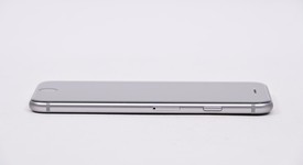 Good
													Apple iPhone 6S - Unlocked, Grey, 32 GB, A1688, photo 5 of 8