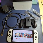 Mint Nintendo Switch - OLED - 64 GB, White