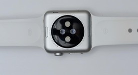 Good
													Apple Watch 1st Gen 38mm - Silver, 8 GB, A1553, Sport, photo 2 of 6