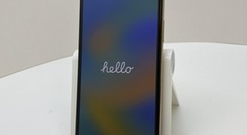 Good
													Apple iPhone Xs - Unlocked, Gold, 256 GB, A1920, photo 1 of 5