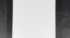 Good
													Apple iPhone 16 Pro Max - Verizon, White, 256 GB, A3084, photo 2 of 7