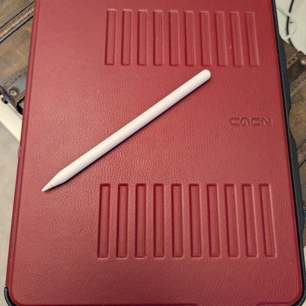 Apple iPad Pro 12.9 inch 6th Gen 2022 - Wi-Fi, 128 GB, Silver