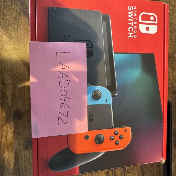 Nintendo Switch - 32 GB, Red & Blue