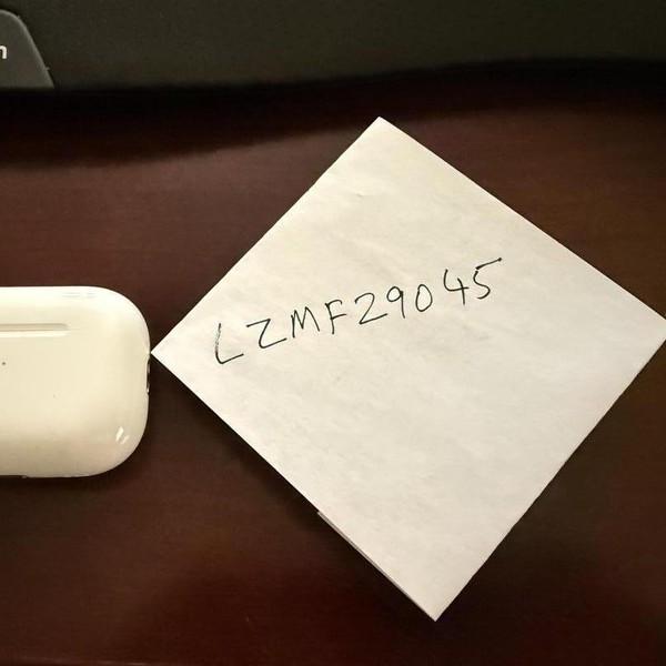 Apple AirPods Pro 2 - USB-C