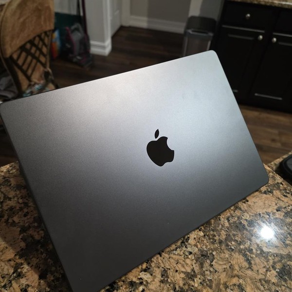 MacBook Pro Late 2023 (M3) - 14 inch - 512 GB, Black, 18 GB, Apple M3 Pro 11-core, 14-core GPU