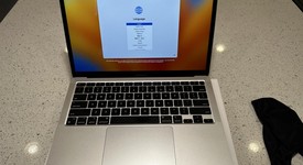 Good
													MacBook Air 2020 - 13" - Apple M1, Silver, 512 GB, 16 GB, photo 1 of 8